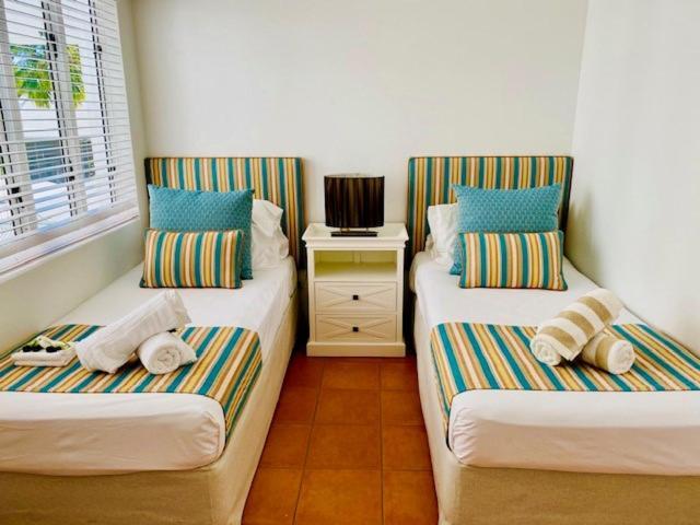 Beachview Apartments At Villa Paradiso Palm Cove Bagian luar foto